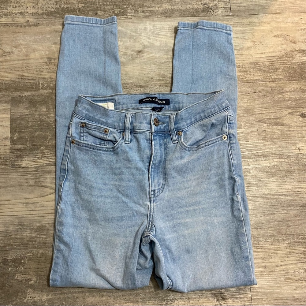 Calvin Klein Jeans - Picture 3 of 10